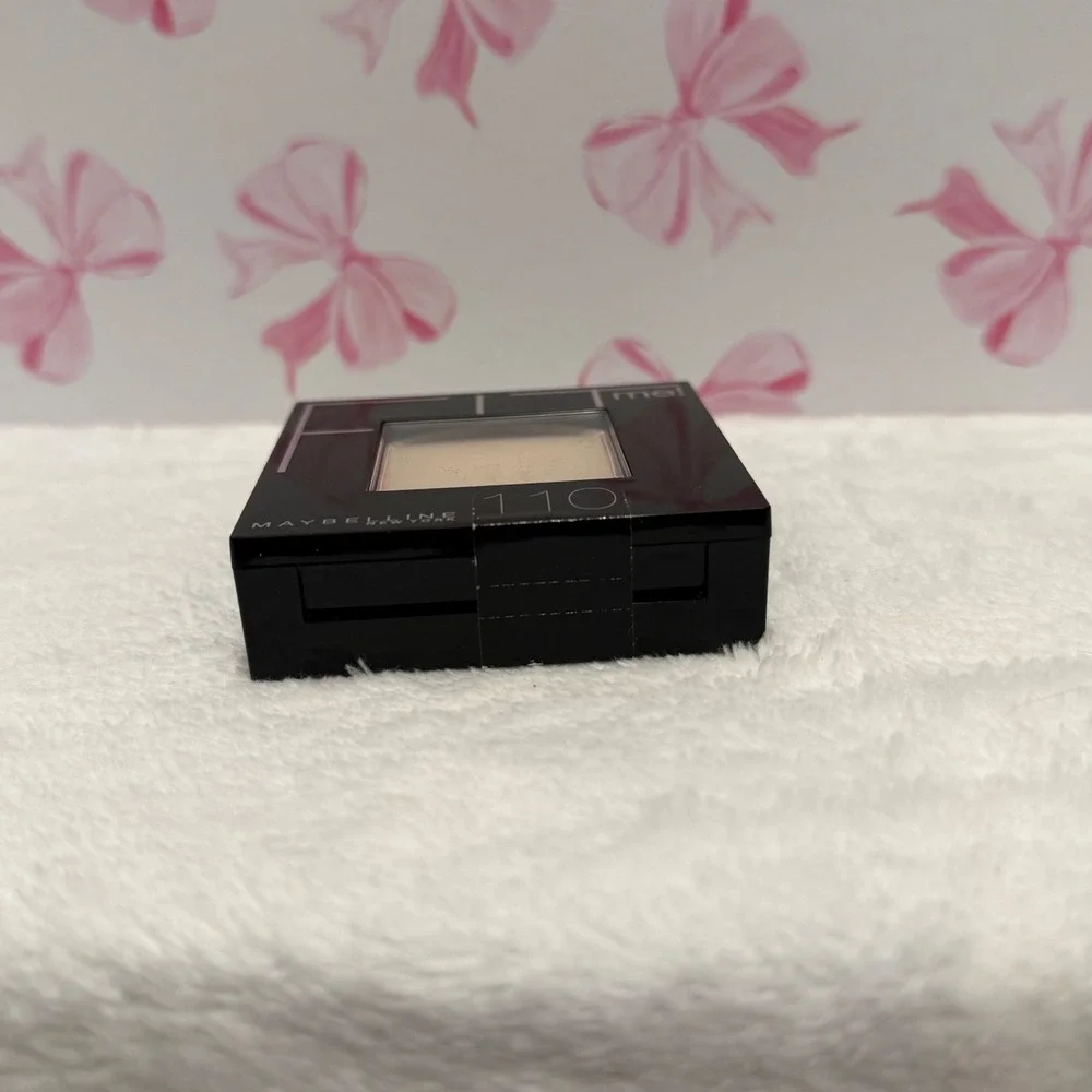 Maybelline Fit Me Porcelain Pressed‎ Powder Foundation 110